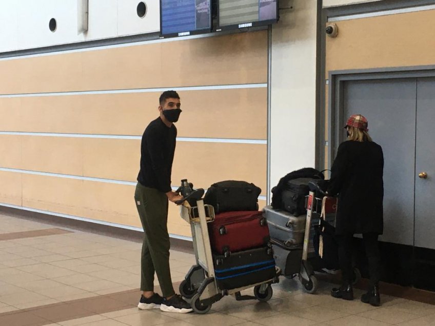 El arribo a Chile de Emiliano Amor, flamante zaguero de Colo Colo