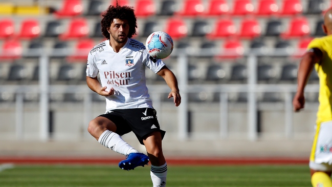 Maximiliano Falcón asoma como la gran novedad de Colo Colo para el clásico