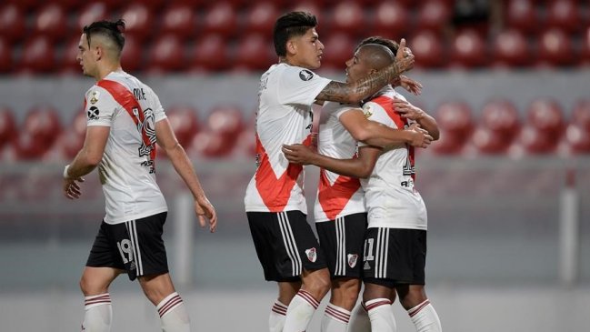 Arbitros chilenos dieron positivo por coronavirus en la previa del duelo de River Plate