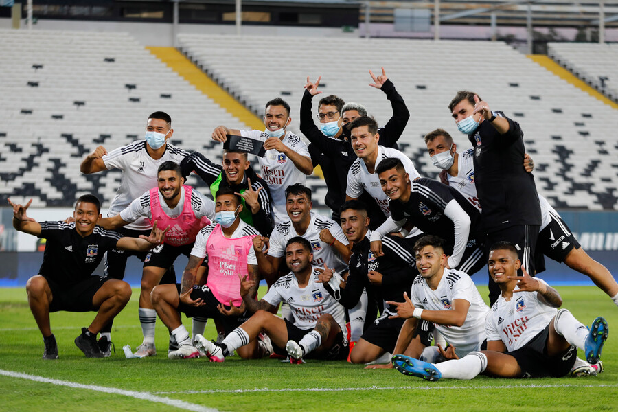 Pasaron 777 días: Colo Colo volvió a ser puntero tras el Superclásico