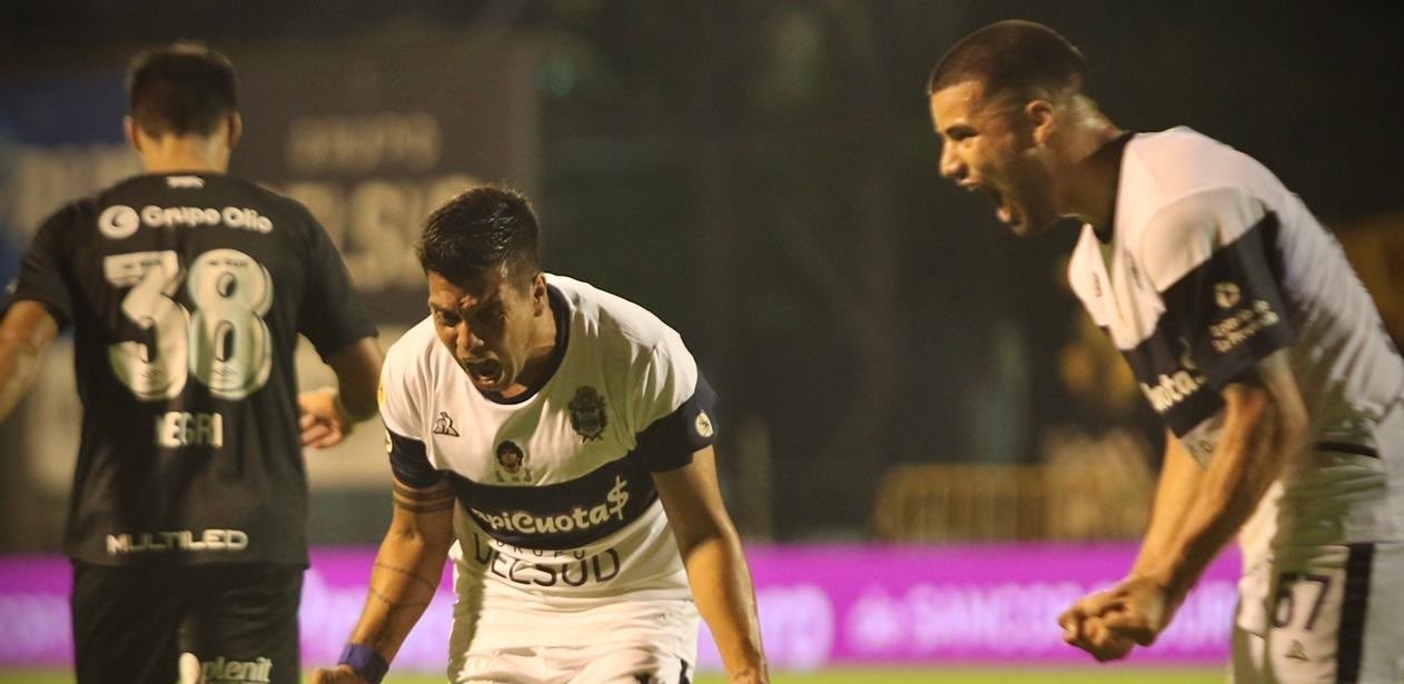 Gimnasia y Esgrima cortó mala racha con triunfo ante Newell’s en Argentina