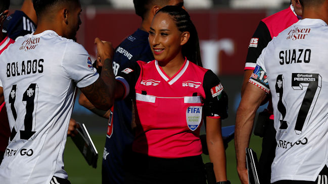 Cindy Nahuelcoy: Uno de mis objetivos es dirigir un partido de varones en Copa Libertadores