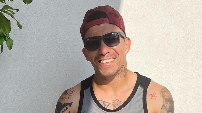 El exabrupto de Gary Medel: Oye, pajarón c… Ah, es mi hijo