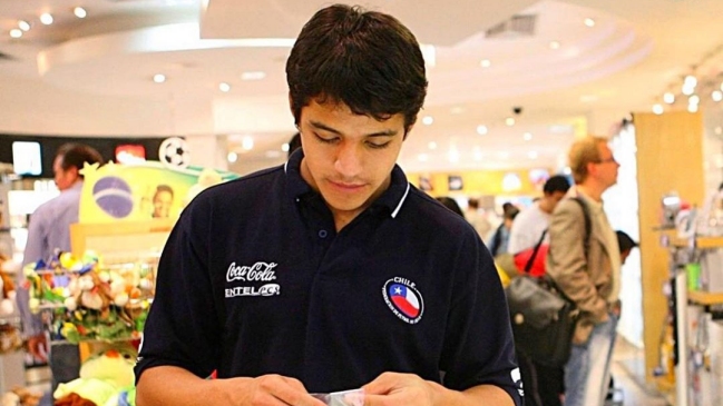 Alexis en aniversario de su debut por la Roja: Me pregunto cómo lo hice, si solo tenía 16 años