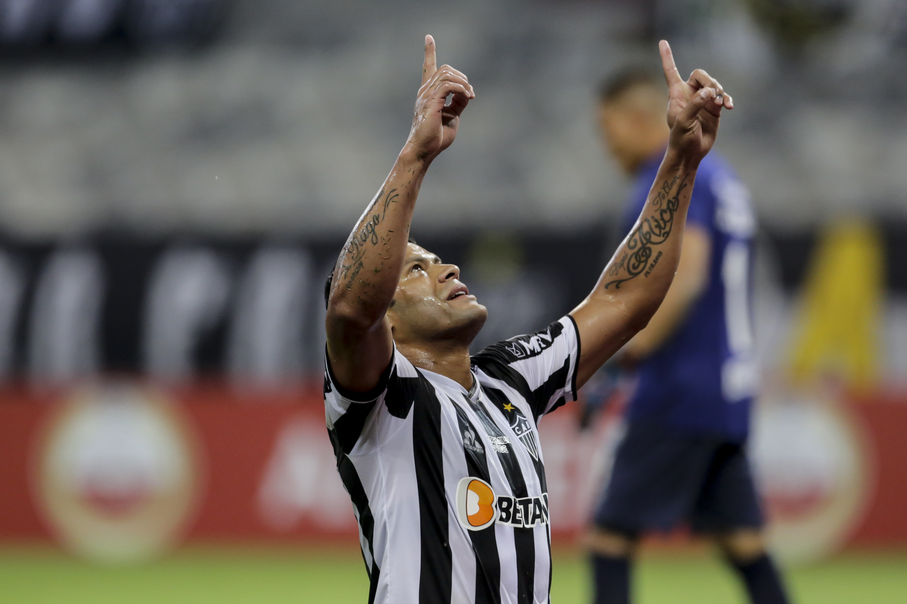 Atlético Mineiro de Eduardo Vargas derrotó a América de Cali en la Copa Libertadores