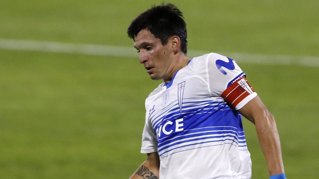 Alfonso Parot: Parece que a muchos se les olvidó que la UC es tricampeón del fútbol chileno