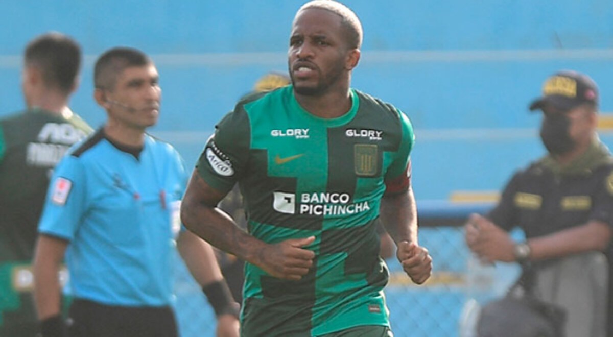 Jefferson Farfán fue suspendido en Perú por incumplir protocolos contra el Covid-19