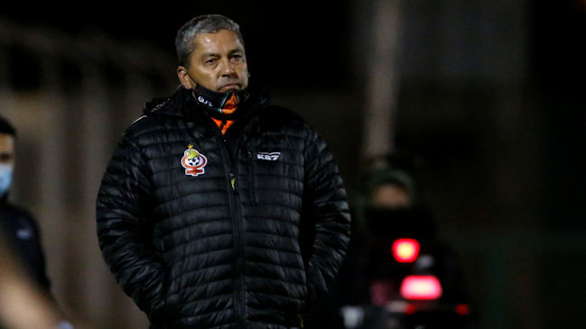 Gustavo Huerta y duelo contra Curicó: Tenemos que jugar más y preocuparnos menos del arbitraje