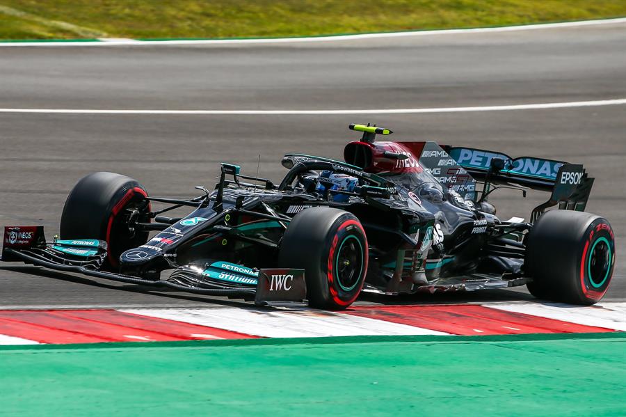 Valtteri Bottas evitó la pole position 100 de Lewis Hamilton en la Fórmula 1