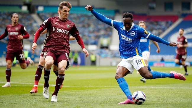 Danny Welbeck se lució con una anotación de lujo en victoria de Brighton contra Leeds de Bielsa