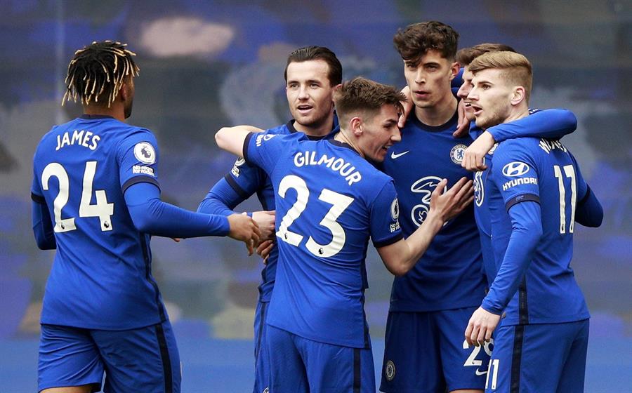 Chelsea liquidó a Fulham con un doblete de Havertz y se afirmó en puestos de Champions