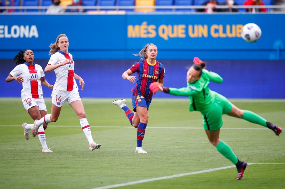 Christiane Endler y PSG se despidieron en semis de la Champions con dura caída ante Barcelona