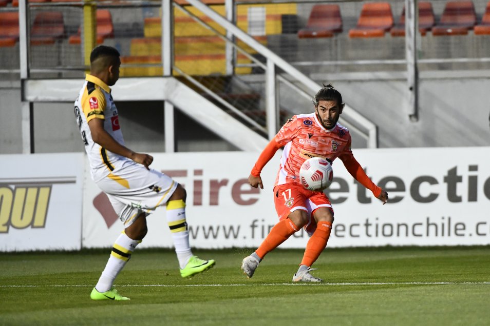 La intensa igualdad de Cobreloa y Coquimbo Unido en el “Zorros del Desierto”