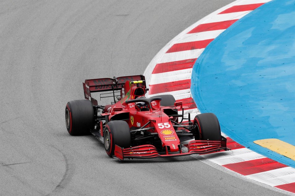 Los festejos de Lewis Hamilton luego de consagrarse en el GP de España