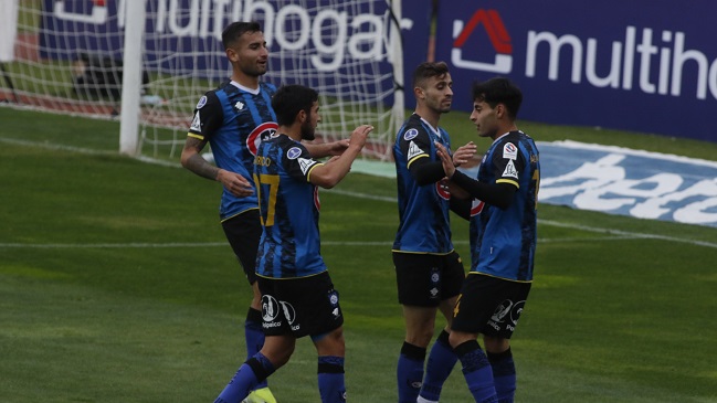 “Es hora de limpiar la cloaca”: La dura crítica del presidente de Huachipato al arbitraje