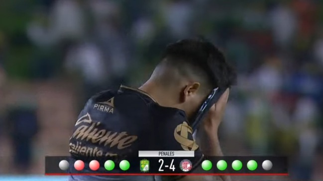 Dávila anotó un gol, pero falló penal decisivo en eliminación de León en el repechaje en México