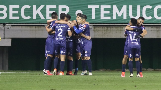 Deportes Santa Cruz superó a Temuco y quedó como sublíder en la Primera B