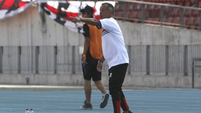 “Lado B” recibe la visita del entrenador Erwin Durán