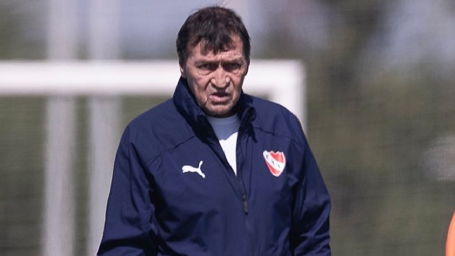 Falleció la esposa de Julio César Falcioni, que sufría de cáncer y se contagió de Covid-19