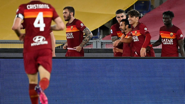 Pedro y Mkhitaryan dieron la victoria a Roma sobre la Lazio en el Stadio Olímpico