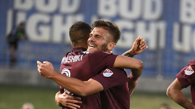 ¡Gran cabezazo! Diego Rubio marcó en duelo de Colorado Rapids ante Houston Dynamo