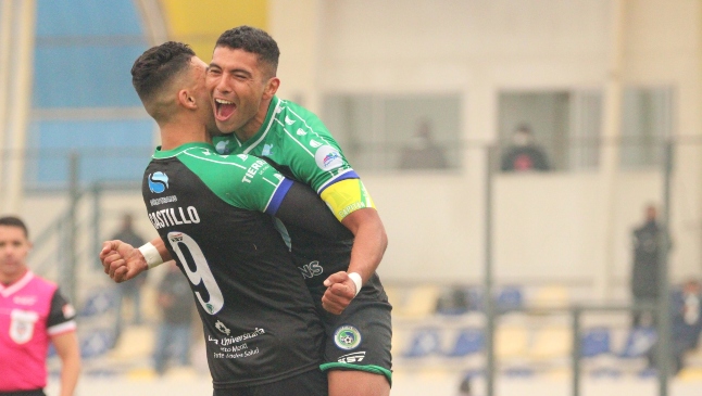 Puerto Montt venció a Barnechea y es líder provisional del Ascenso