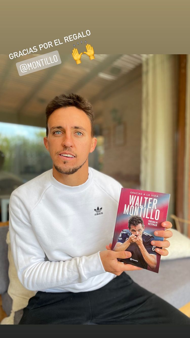 Diego Buonanotte recibió de regalo el libro de Walter Montillo