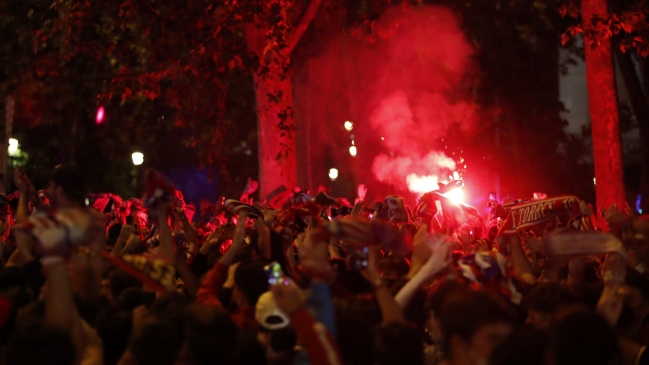 Hincha de Atlético de Madrid de 14 años murió durante celebraciones por el título