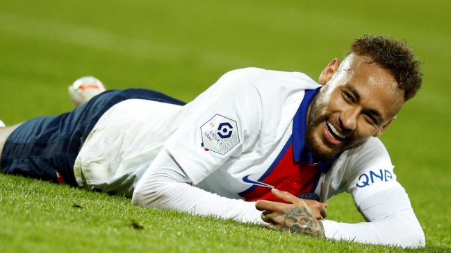 Neymar cayó en la “trampa” del arquero rival y desperdició un penal de forma increíble