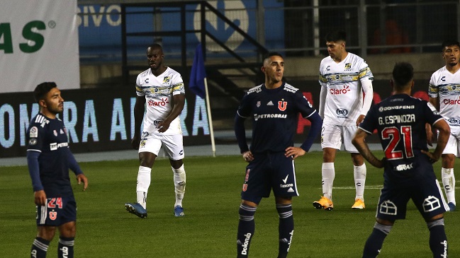 Universidad de Chile aumentó sus dudas y sufrió dura caída ante Everton
