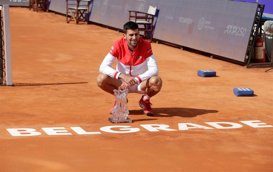 Con público en las tribunas: Novak Djokovic se consagró en Belgrado previo a Roland Garros