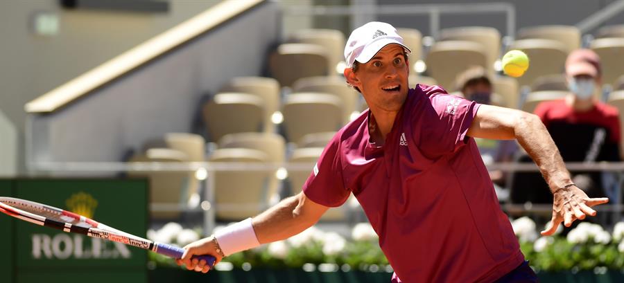 ¡Sorpresa en Roland Garros! Pablo Andujar eliminó a Dominic Thiem en primera ronda