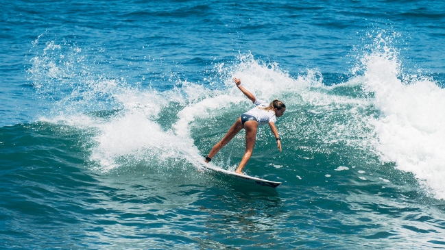 Lorena Fica y Estela López avanzaron a la final en el Mundial Preolímpico de Surf