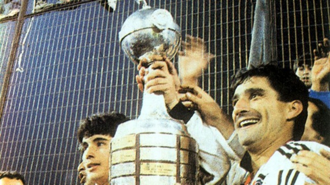 ¡La Copa se mira y se toca! La inolvidable victoria de Colo Colo ante Olimpia para alzar la Libertadores