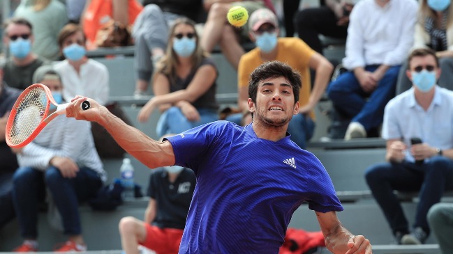 Garin superó algunas dudas ante Giron y avanzó por primera vez a octavos de un Grand Slam