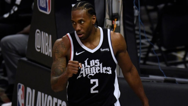 Un monumental Kawhi Leonard comandó triunfo de los Clippers para forzar el sépitmo partido ante Mavs