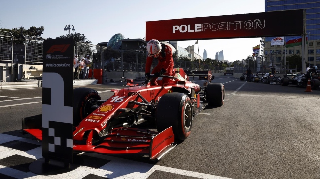 Charles Leclerc fue el más veloz y se quedó con la pole position en Bakú