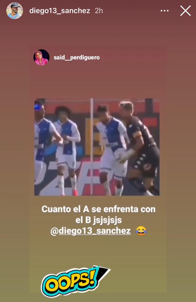 La patada en el trasero del “Mono” Sánchez a Andrés Robles que se hizo viral