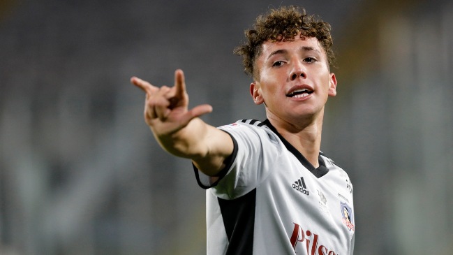 “Crack”: Arturo Vidal festejó el golazo de Luciano Arriagada en triunfo de Colo Colo sobre La Serena