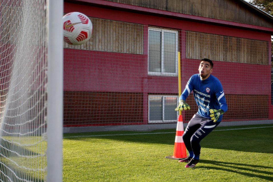 La Roja cumplió con su última práctica de cara al cruce ante Bolivia