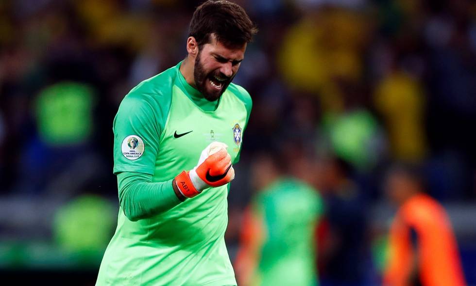 Neymar encabeza la nómina estelar de Brasil para la Copa América 2021