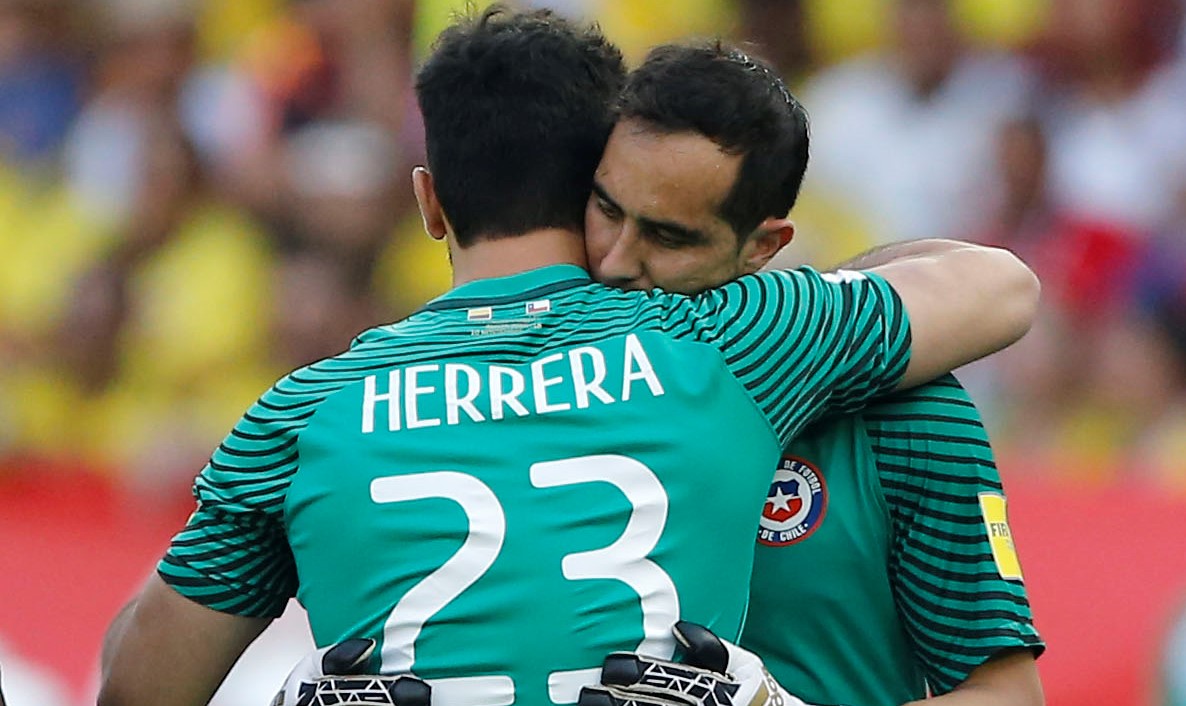 Herrera contó que llamó a Bravo en el entretiempo del Chile-Bolivia: “Se me salió un poco el hincha”
