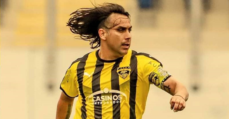 Fernández Vial está a la espera del anuncio oficial de la ANFP sobre su ascenso a la Primera B