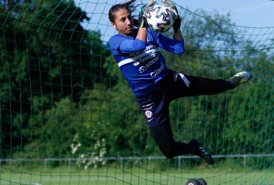 La Roja Femenina comenzó su preparación para el amistoso contra Alemania