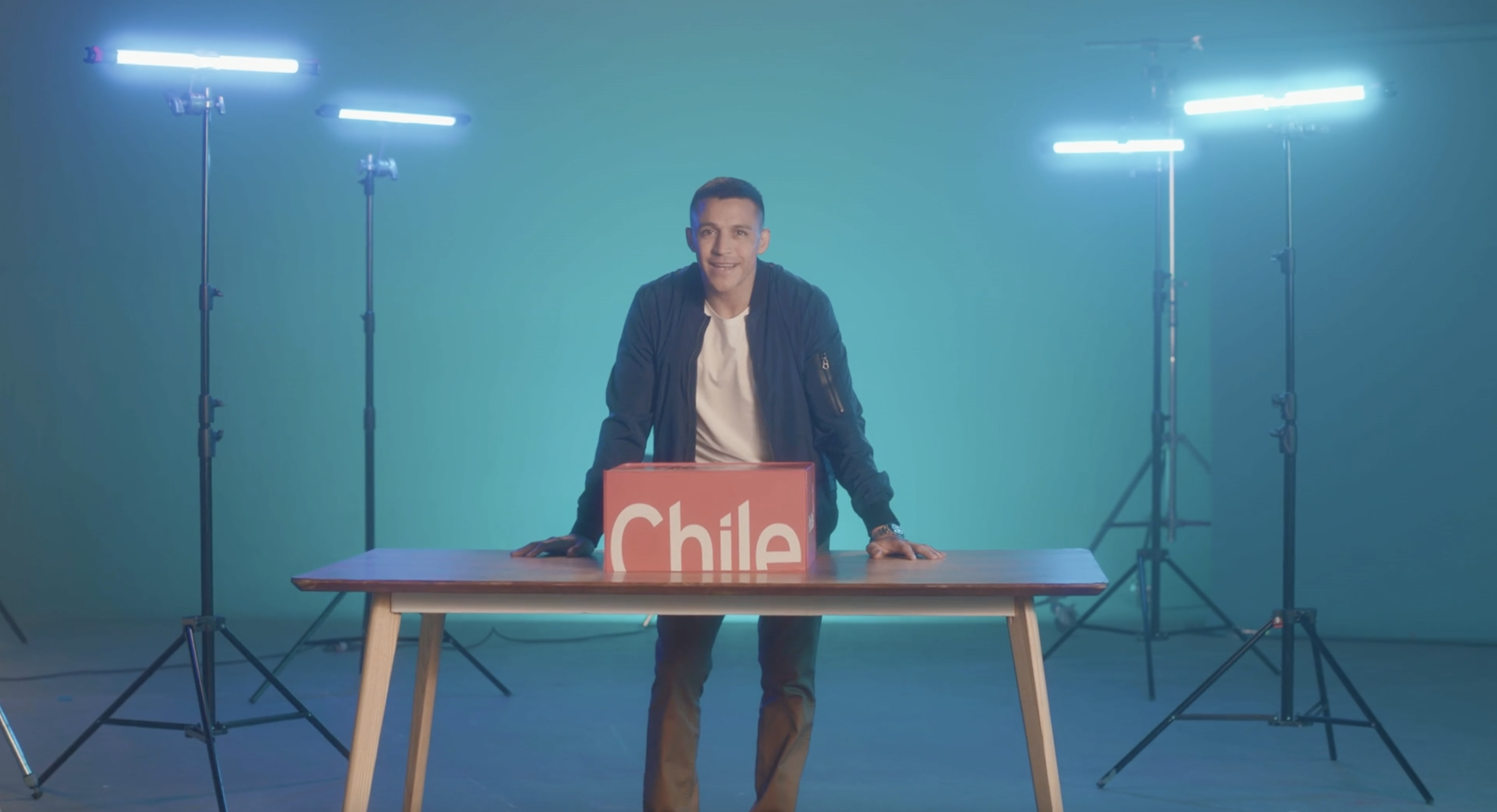 Alexis será rostro de campaña de ProChile para promocionar las exportaciones nacionales