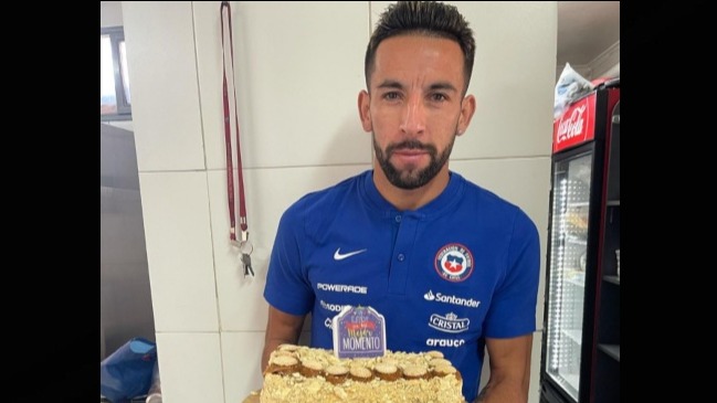 Mauricio Isla agradeció a los fanáticos por “sus lindos mensajes” en su cumpleaños 33