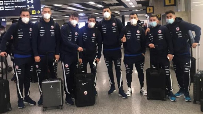 La selección chilena aterrizó en Brasil para disputar la Copa América