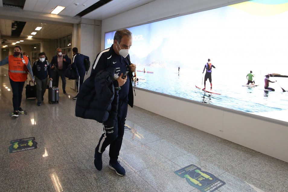 Así fue la llegada de la selección chilena a Brasil para afrontar la Copa América