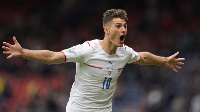 Los golazos de Patrik Schick en el triunfo de República Checa ante Escocia