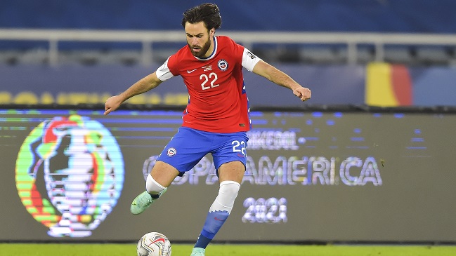 “Que sea titular”: Hinchas destacaron nivel de Ben Brereton en el empate de la Roja ante Argentina